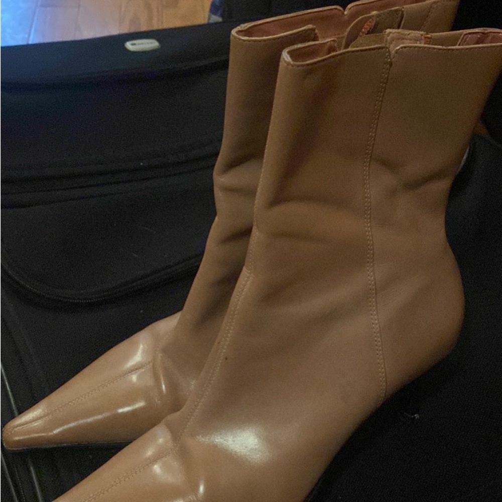 Leather boots